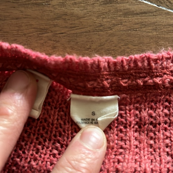 Anthropologie waffle long sleeve red ombré size small 🌹♥️ - Picture 3 of 5